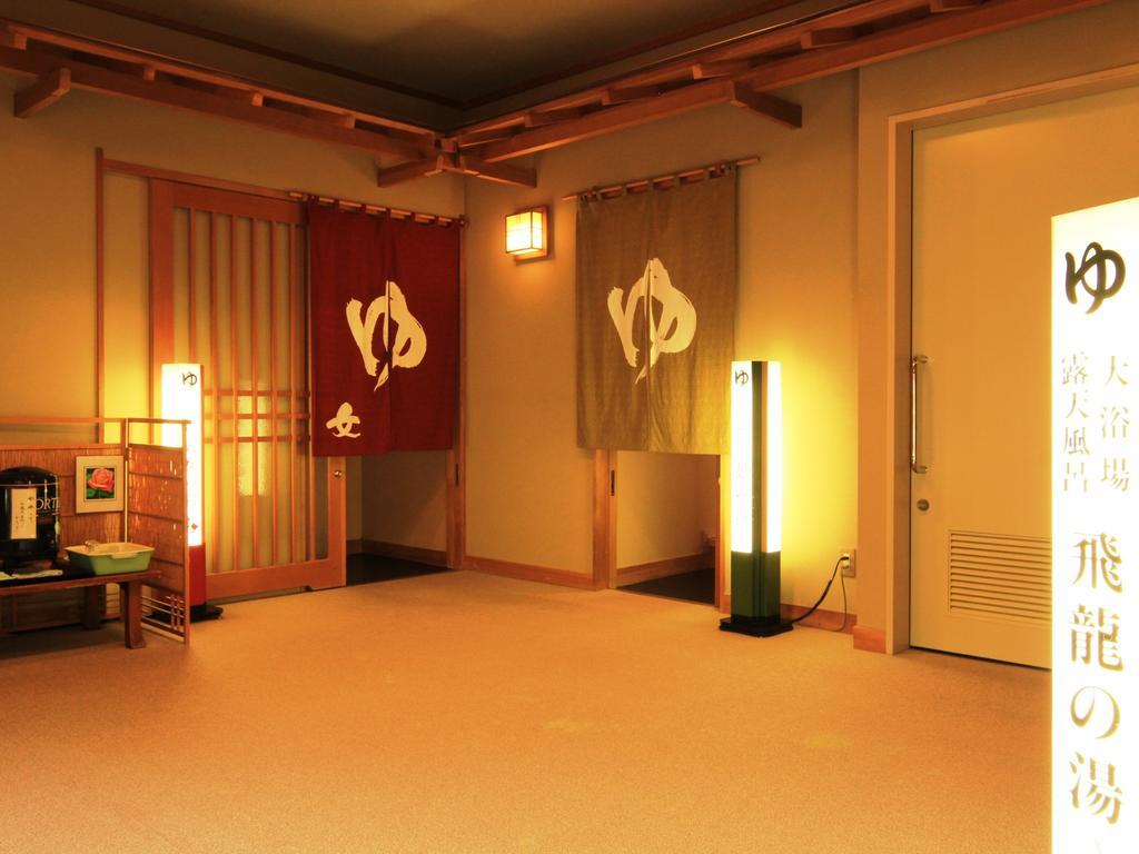 Yamatoya Hotel Jamanoucsi Kültér fotó