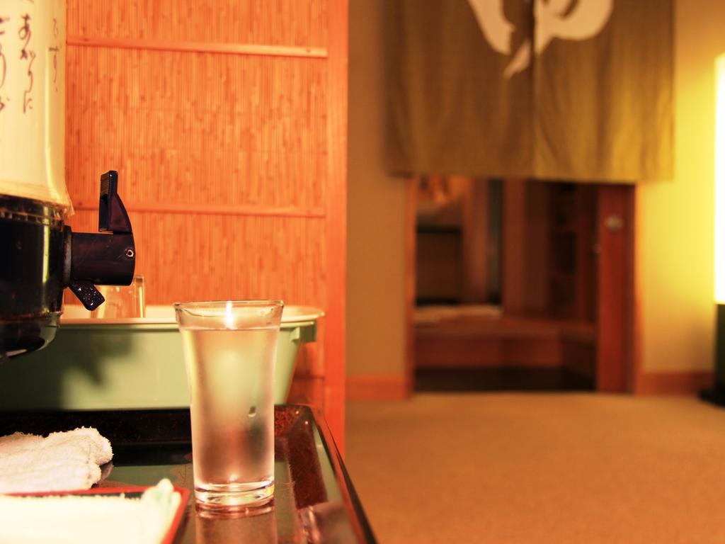 Yamatoya Hotel Jamanoucsi Kültér fotó