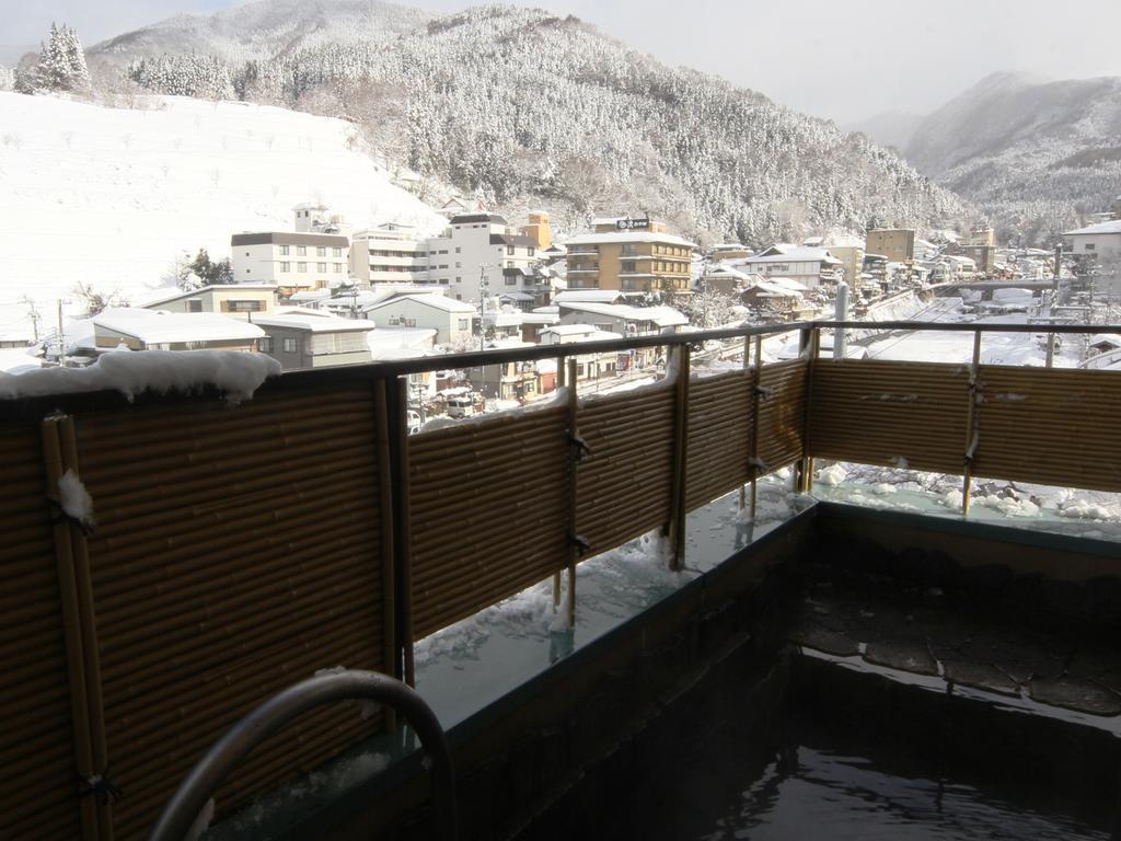 Yamatoya Hotel Jamanoucsi Kültér fotó